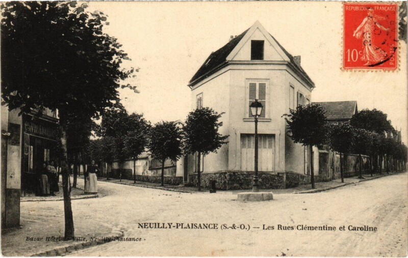 Carte postale ancienne Neuilly-Plaisance Les Rues Clementine et Caroline à Neuilly-Plaisance