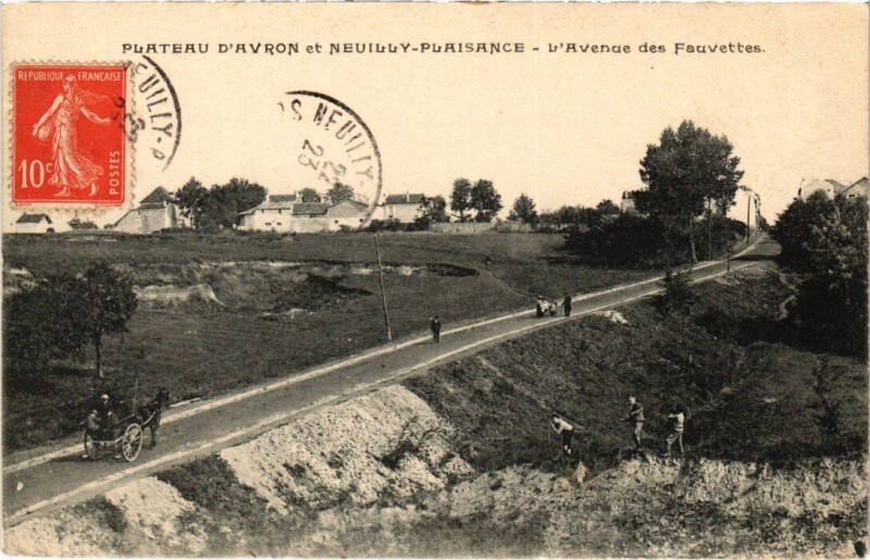 Carte postale ancienne Neuilly-Plaisance Plateau d'Avron - Avenue des Fauvettes à Neuilly-Plaisance
