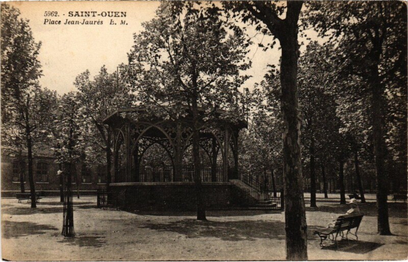 Carte postale ancienne Place Jean-Jaurès à Saint-Ouen-sur-Seine