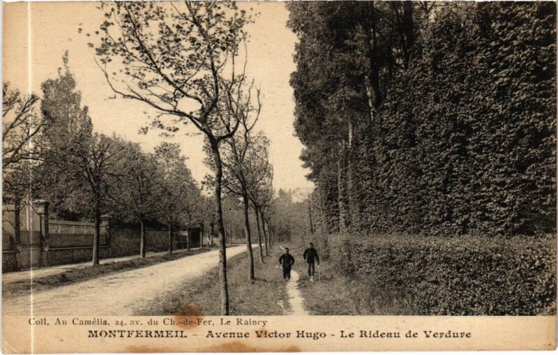 Carte postale ancienne Montfermeil Avenue Victor-Hugo - Le Rideau de Verdure à Montfermeil