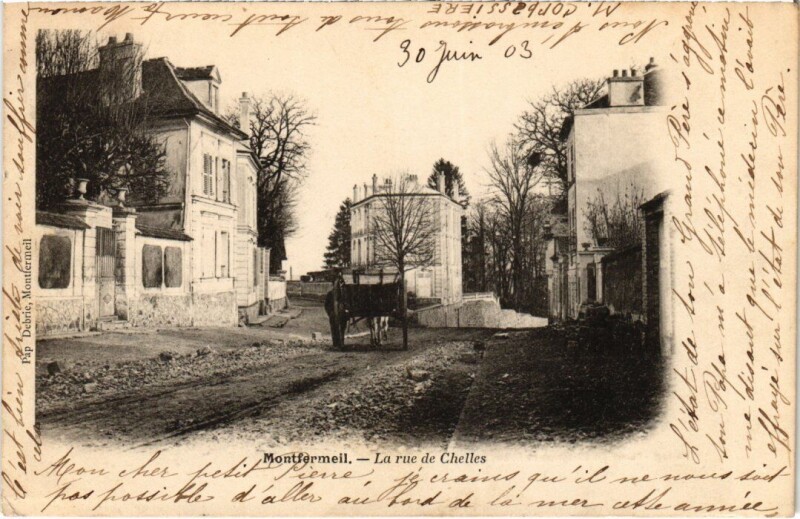 Carte postale ancienne Montfermeil Rue de Chelles à Montfermeil