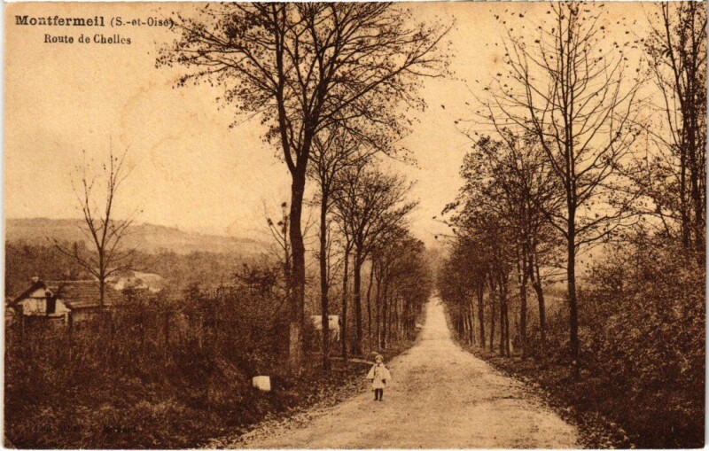 Carte postale ancienne Montfermeil Route de Chelles à Montfermeil