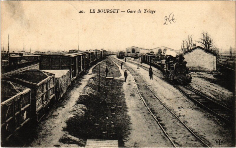 Carte postale ancienne Le Bourget Gare de Triage au Bourget