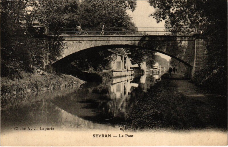 Carte postale ancienne Sevran Le Pont à Sevran