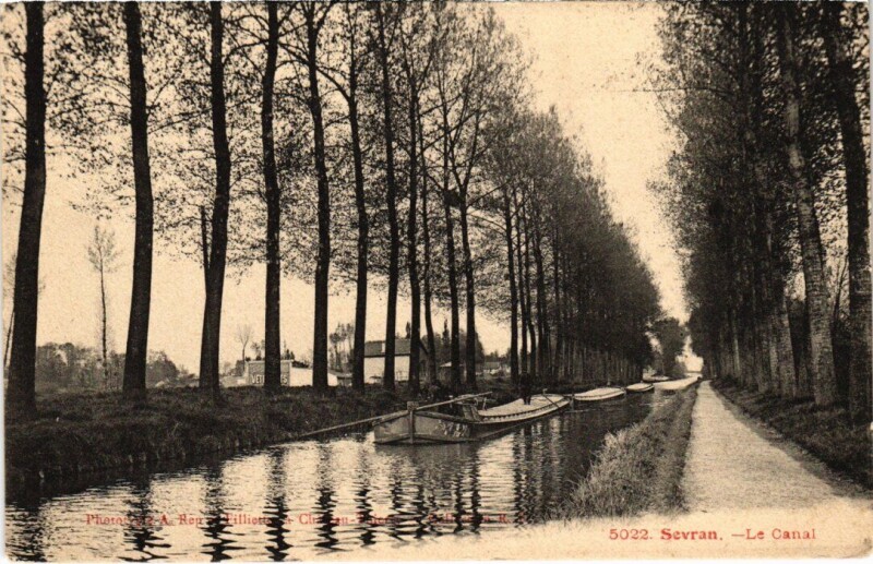 Carte postale ancienne Sevran Le Canal à Sevran
