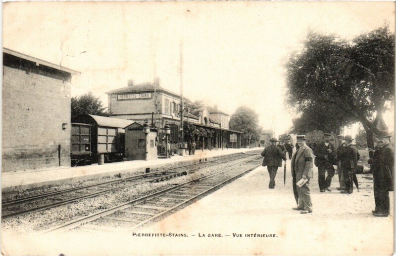 Carte postale ancienne Pierrefitte Stains - La Gare - Vue Interieure à Stains