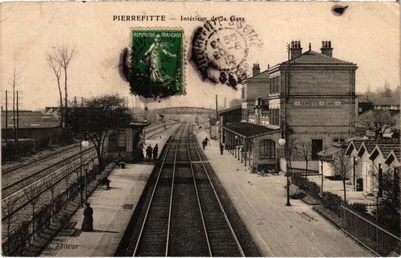 Carte postale ancienne Pierrefitte Interieur de la Gare