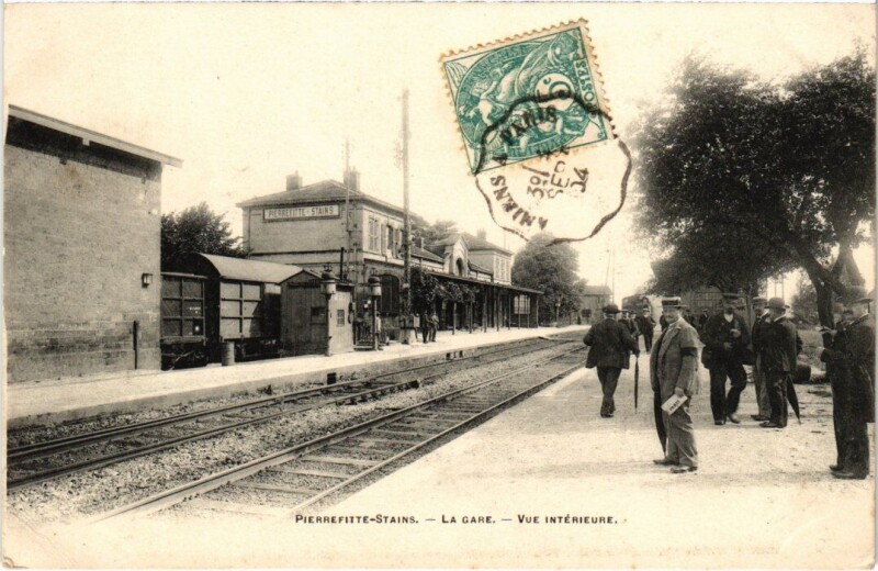 Carte postale ancienne Pierrefitte Stains - La Gare - Vue Interieure à Stains