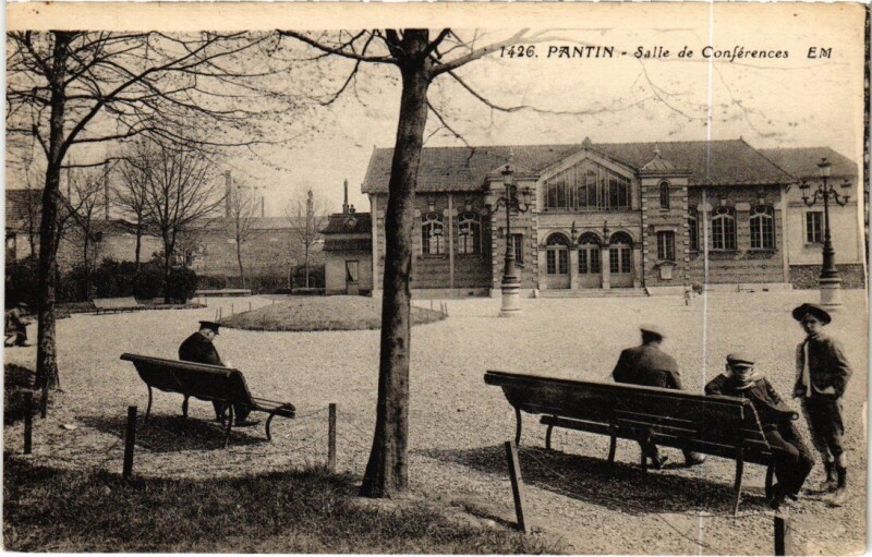 Carte postale ancienne Pantin Salle de Conferences à Pantin
