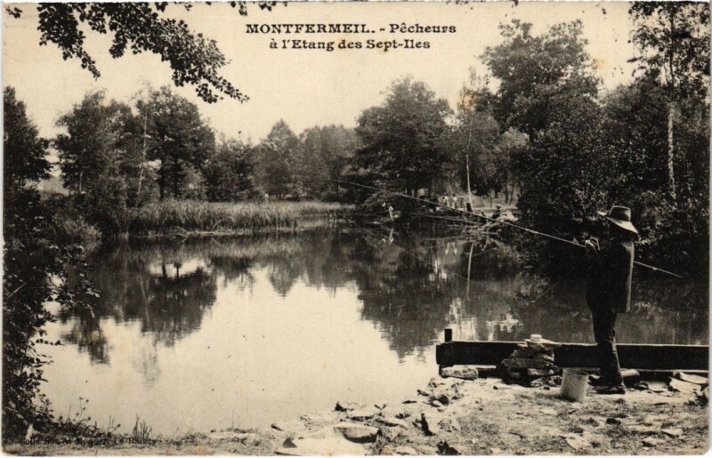 Carte postale ancienne Montfermeil Pecheurs a l'Etang des Sept Iles à Montfermeil
