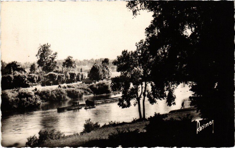 Carte postale ancienne Gournay-sur-Marne Chaland Tranquille à Gournay-sur-Marne
