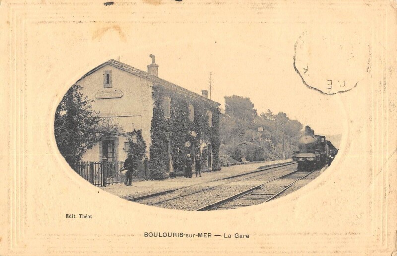 Carte postale ancienne 13 Boulouris Sur Mer / La Gare / Train