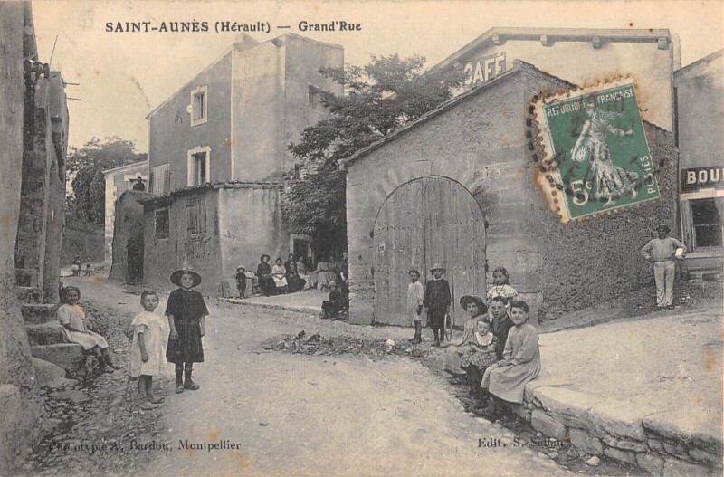 Carte postale ancienne Saint Aunes - Grand Rue