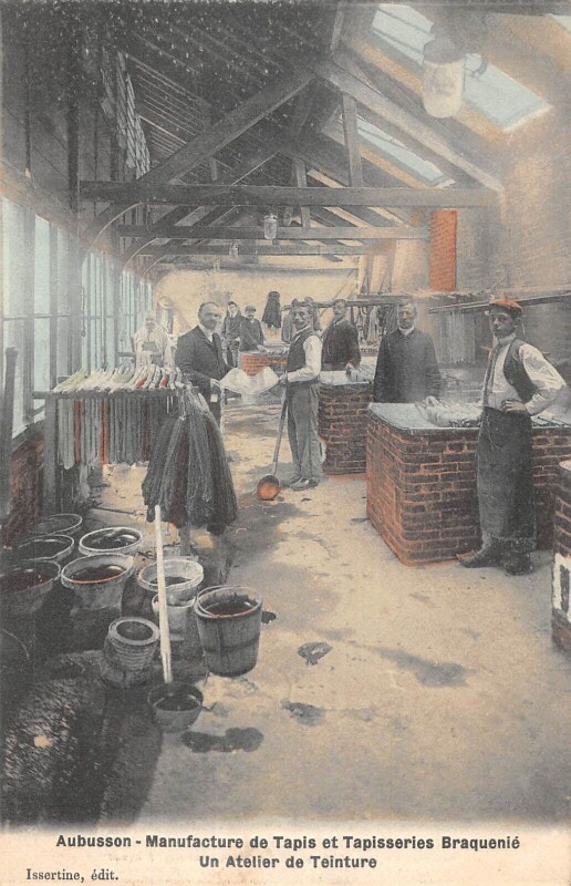 Carte postale ancienne Aubusson - Manufacture De Tapis Et Tapisserie Braquenie - Un Atelier De T à Aubusson