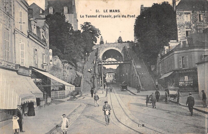 Carte postale ancienne Le Mans / Le Tunnel D'Issoir / Pris Du Pont / cliché rare au Mans