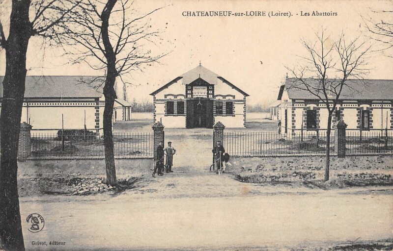 Carte postale ancienne Chateauneuf Sur Loire / Les Abattoirs