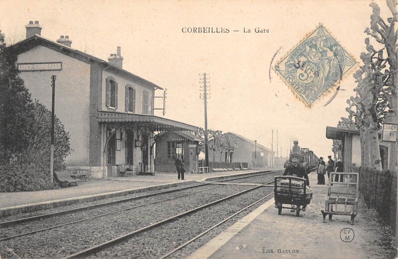 Carte postale ancienne Corbeilles / La Gare / Train à Corbeilles