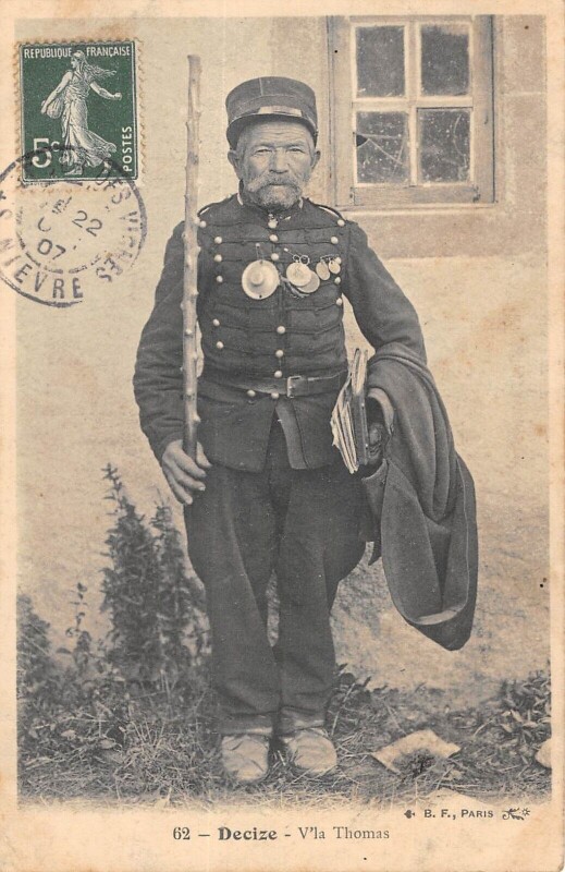 Carte postale ancienne Decize / V'La Thomas à Decize