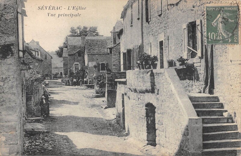 Carte postale ancienne Severac - L'Eglise - Vue Principale - cliché rare