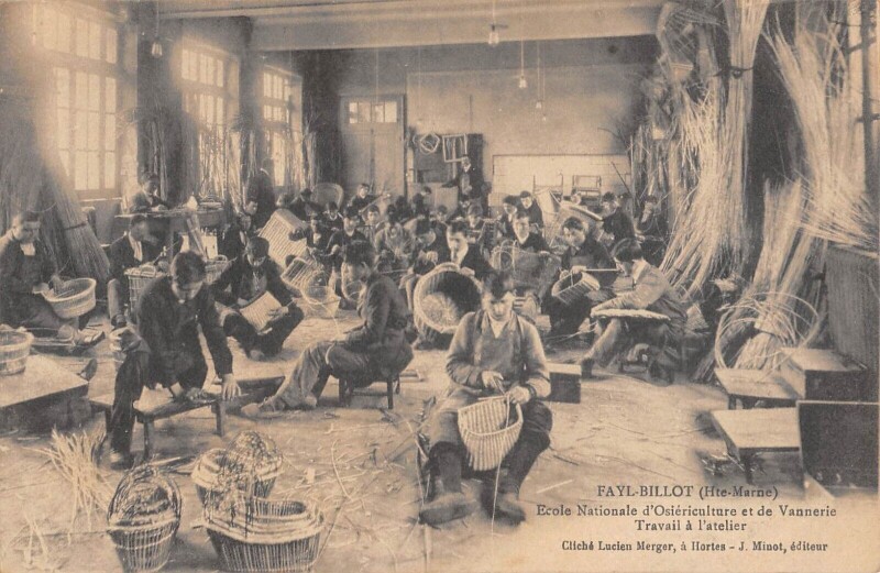 Carte postale ancienne Fayl Billot - Ecole Nationale D'Ostreiculture Et De Vannerie - Travail A à Fayl-Billot