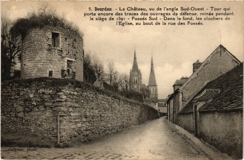 Carte postale ancienne Dourdan Chateau à Dourdan
