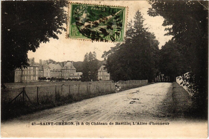 Carte postale ancienne Saint-Cheron Chateau de Baville - L'Allee d'Honneur