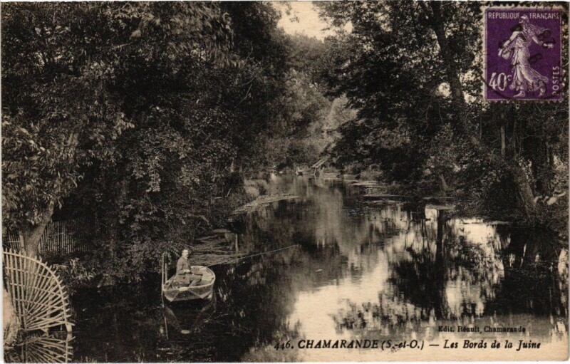 Carte postale ancienne Chamarande Les Bords de la Juine à Chamarande