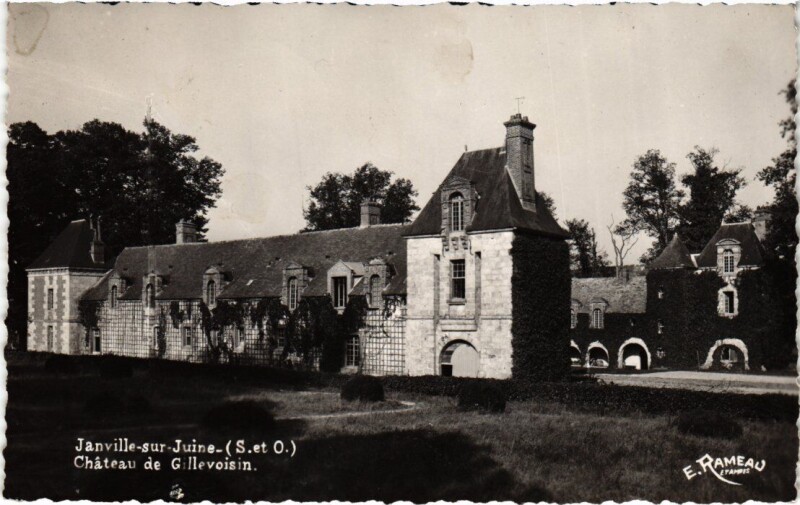 Carte postale ancienne Janville-sur-Juine Chateau de Gillevoisin à Janville-sur-Juine
