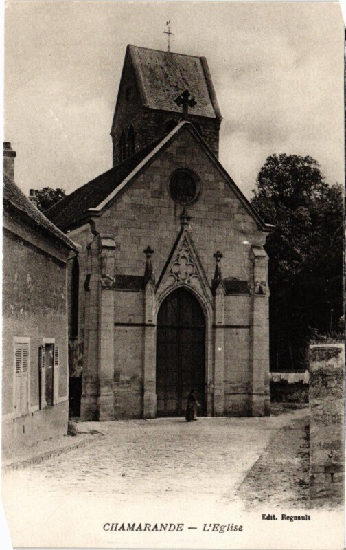 Carte postale ancienne Chamarande Eglise à Chamarande