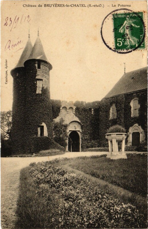Carte postale ancienne Bruyeres-le-Chatel Chateau - Poterne