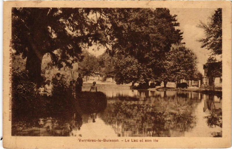 Carte postale ancienne Verrieres-le-Buisson Le Lac et son Ile