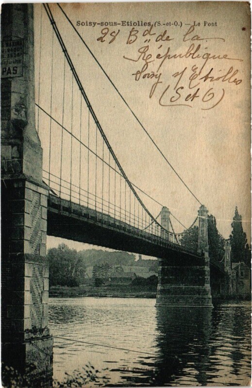 Carte postale ancienne Soisy-sous-Etiolles Le Pont