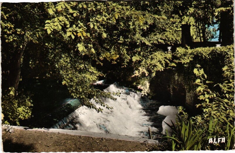 Carte postale ancienne Crosne Bords de l'Yerres à Crosne