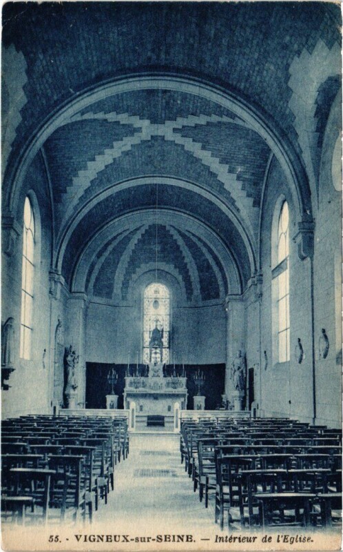 Carte postale ancienne Vigneux-sur-Seine Interieur de l'Eglise à Vigneux-sur-Seine