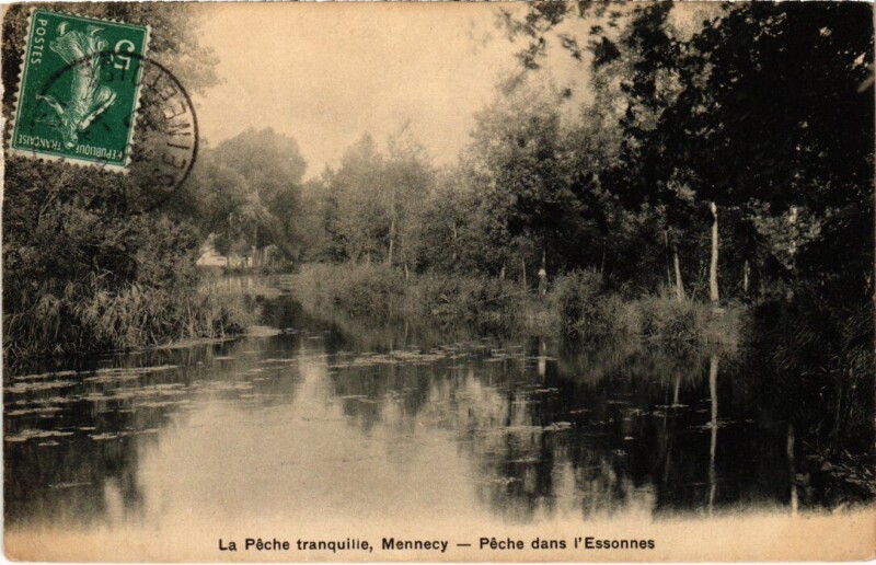 Carte postale ancienne Mennecy La Peche Tranquille - Peche dans l'Essonnes à Mennecy