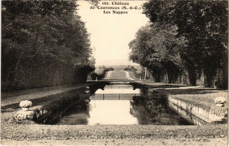 Carte postale ancienne Courances Chateau - Les Nappes à Courances