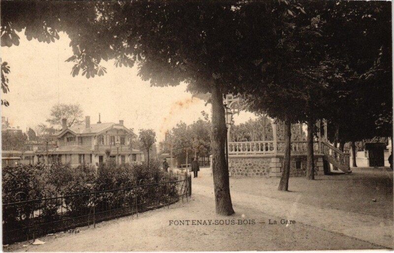 Carte postale ancienne Fontenay-Sous-Bois La Gare France à Fontenay-sous-Bois