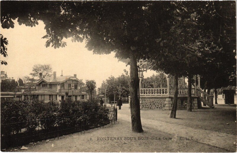 Carte postale ancienne Fontenay-Sous-Bois La Gare France à Fontenay-sous-Bois