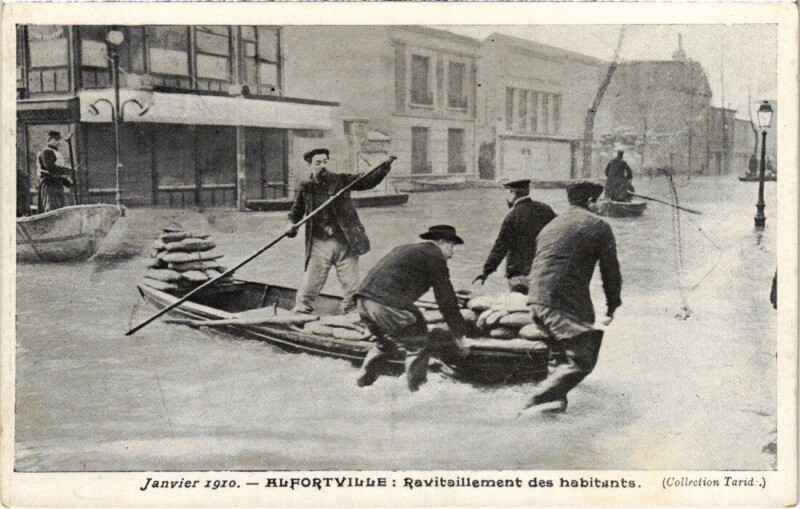 Carte postale ancienne Alfort Ravitaillement des habitants France
