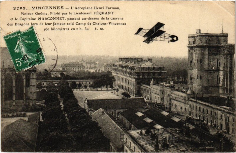 Carte postale ancienne Vincennes La Chapelle du Fort France à Vincennes