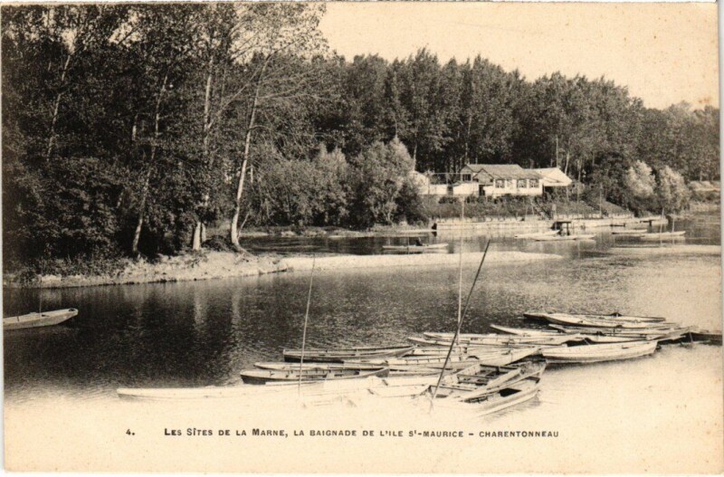 Carte postale ancienne Saint-Maurice La Baignade de l'Ile France à Saint-Maurice