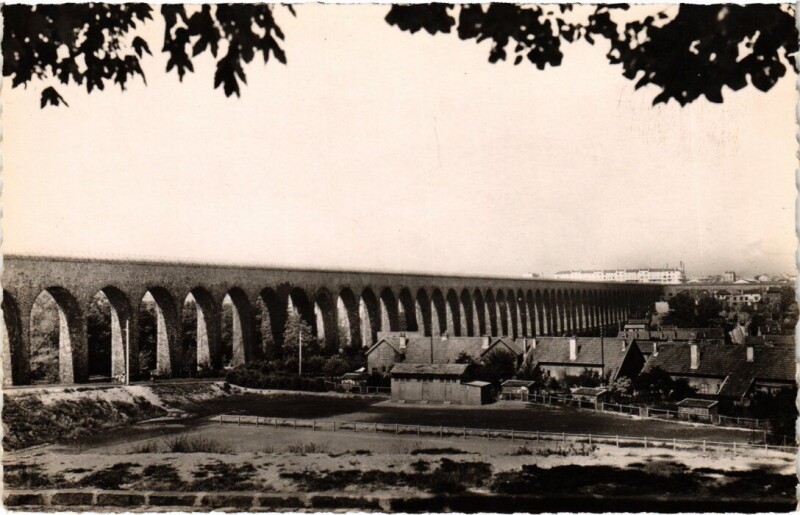 Carte postale ancienne Arcueil Vue Generale,les Aqueducs France à Arcueil