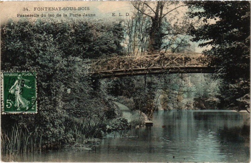 Carte postale ancienne Fontenay-Sous-Bois Passerelle du lac de la Porte Jaune France à Fontenay-sous-Bois