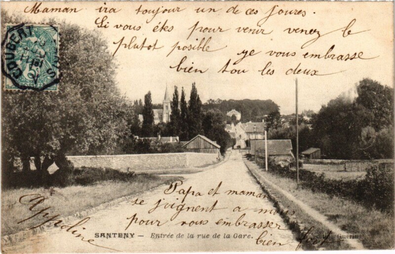 Carte postale ancienne Santeny Entree de la rue de la Gare France à Santeny
