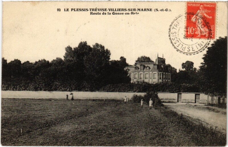 Carte postale ancienne Plessis-Trevise Route de la Queue en Brie France à La Queue-en-Brie