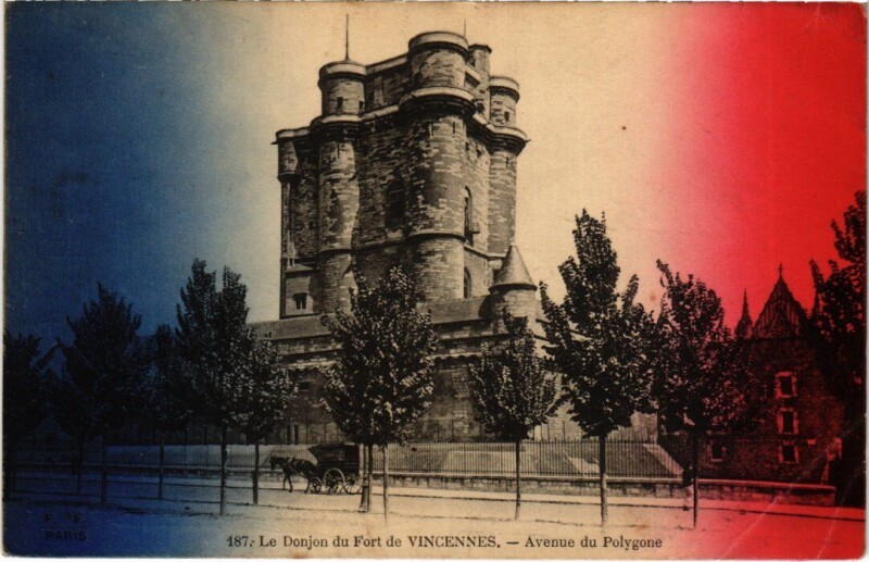 Carte postale ancienne Vincennes Reconstitution d'une Visite de Louis Xiv France à Vincennes