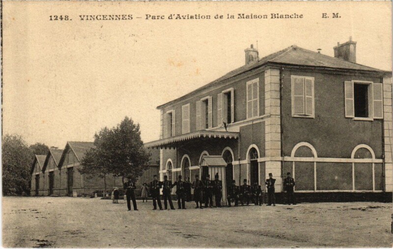 Carte postale ancienne Parc d'Aviation de Ia Maison Blanche à Paris