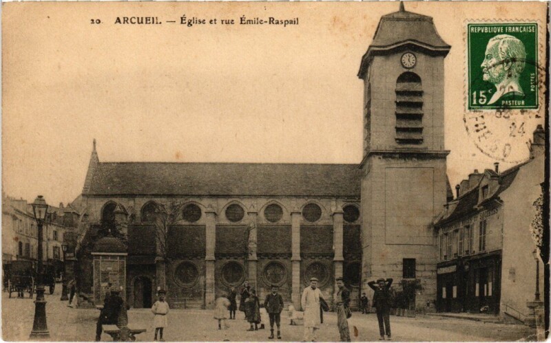 Carte postale ancienne Arceuil Eglise et rue Emile-Raspail France