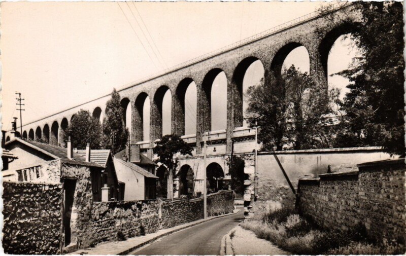 Carte postale ancienne Arcueil Les Aqueducs France à Arcueil