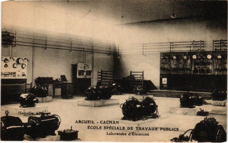 Carte postale ancienne Arcueil-Cachan Laboratoire d'Electricite France à Arcueil
